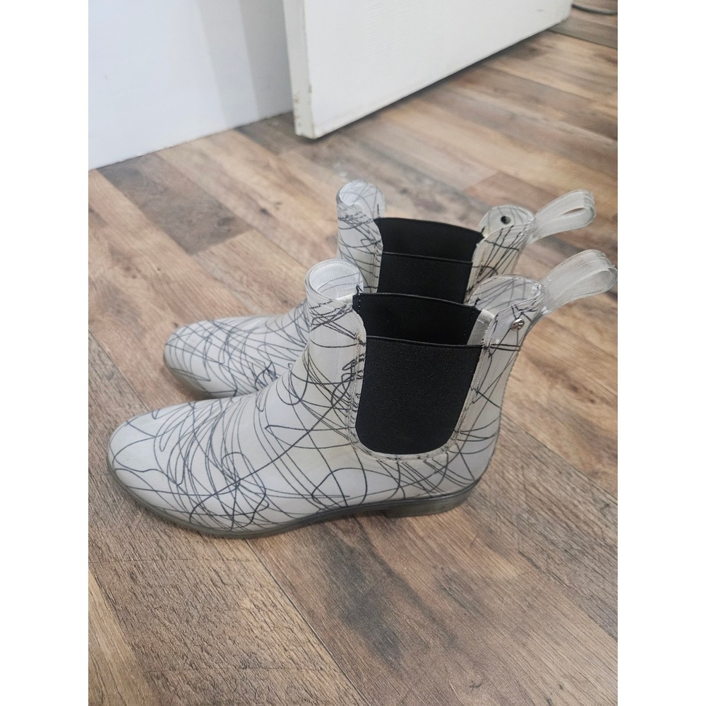 French Connection Women Scribble Print Rain Boots White Black Chelsea Ankle Boot - Picture 4 of 7